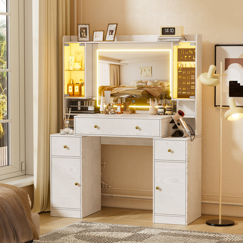 Making a vanity mirror 2025